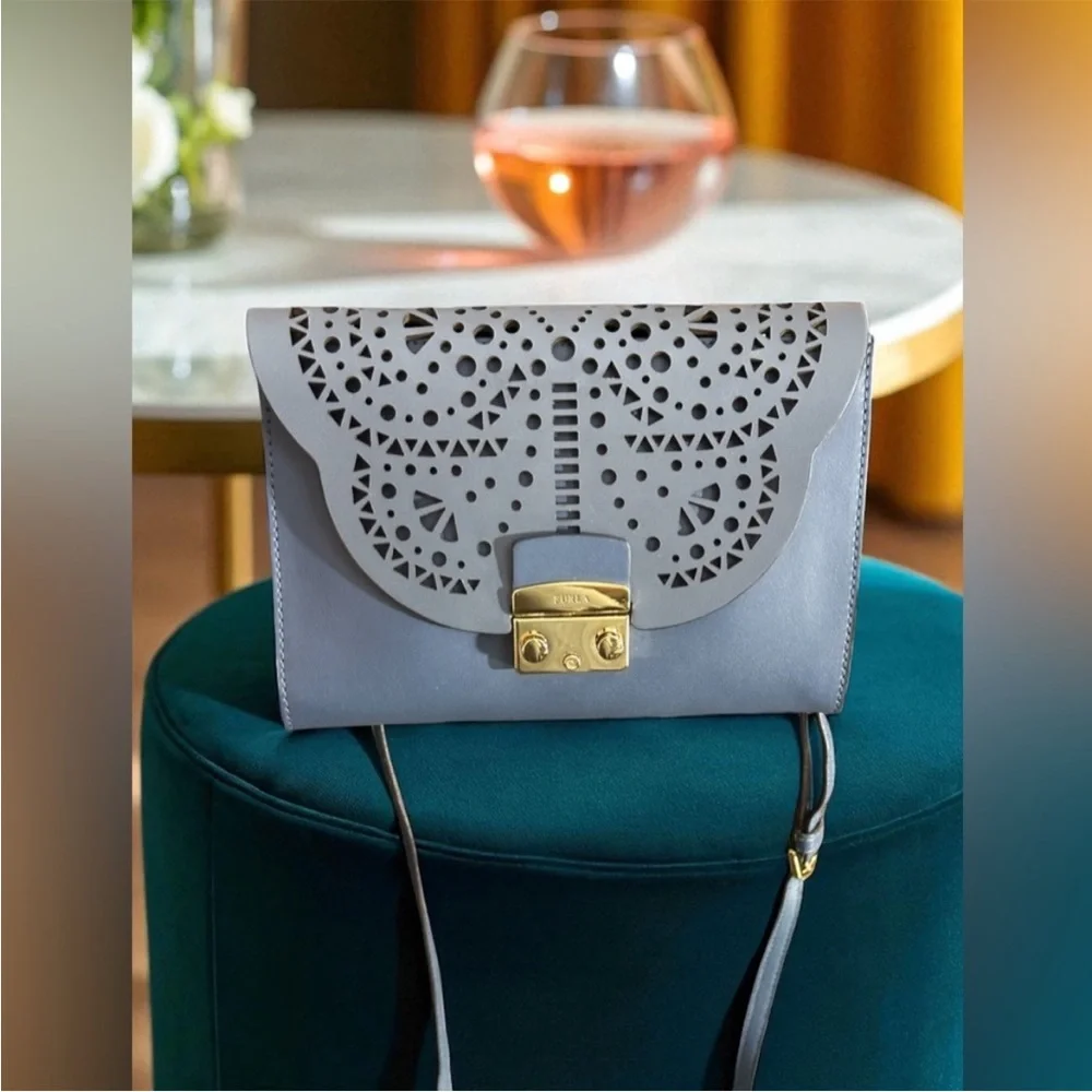 Furla Perforated butterfly Blue bag/Clutch. removable chain to make it a clutch - Picture 8 of 15